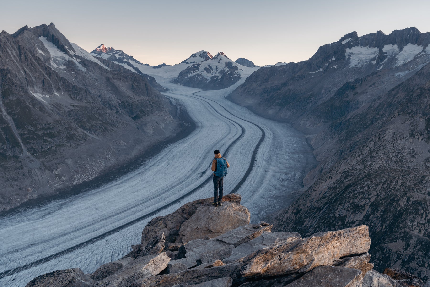 Terra Peak Outdoor-Motiv in alpiner Landschaft