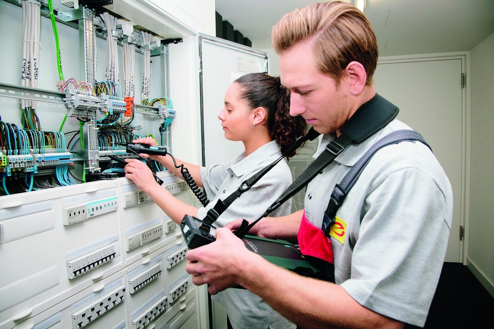 Elektro-Fiedler GmbH